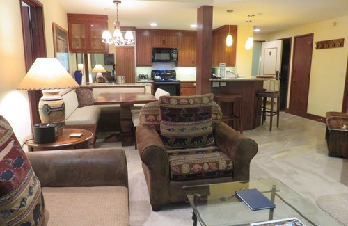 Beaver Creek Condo | Great Value at The Charter 2BR-2BA/3 Beds, Ski-in/Ski-out, Steps from Village.