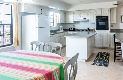 Fort Morgan House | Great views, dog friendly.