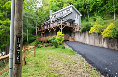 Vilas House | Great views, opportunities for relaxing house on13 acres, central locale