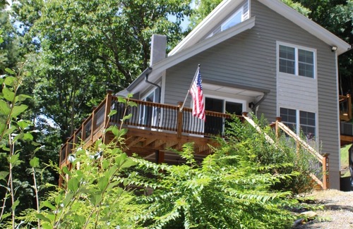 Vilas House | Great views, opportunities for relaxing house on13 acres, central locale