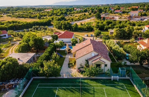 Poljica Villa | Great Villa Field Hills with sauna and jacuzzi