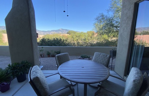 The Academy Village House | GreatTuscon getaway, graced by the Rincon Mountains and Giant Saguaro