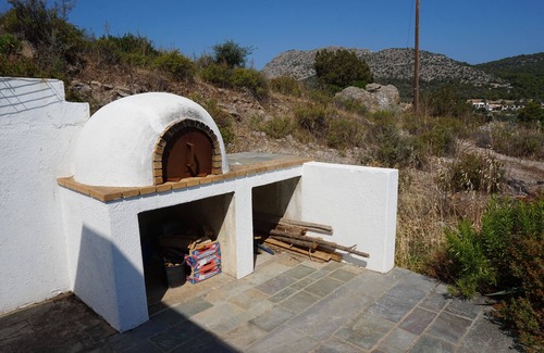 Kontos House | Greek villa with sea & pool view