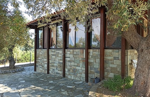 Elia House | Green & Blue House in Halkidiki in Vourvourou