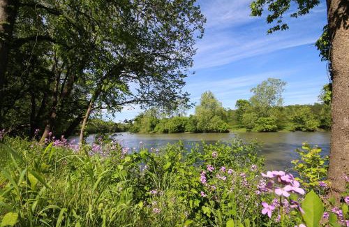 Luray House | Green Castle cabin on the Shenandoah River