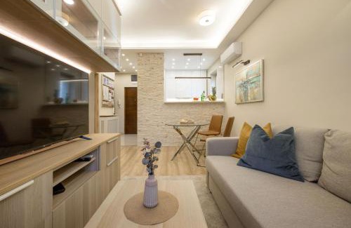 Torokor Apartment | Green District Studio Flat