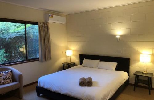 Warburton Hotel | Green Gables Motel in Warburton