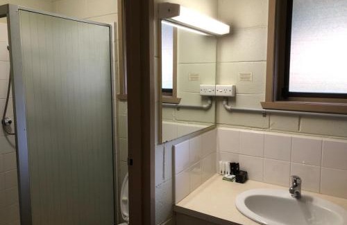 Warburton Hotel | Green Gables Motel in Warburton
