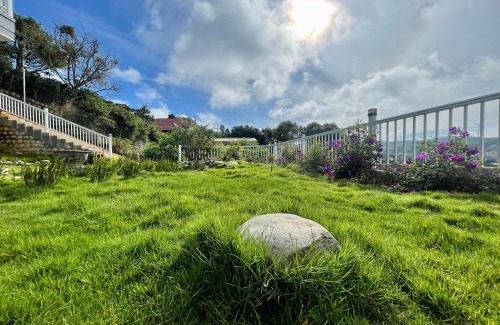 Da Lat Apartment | Green Hill To Feel