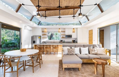 Playa Guiones Villa | Green house 1&2 Green Complex