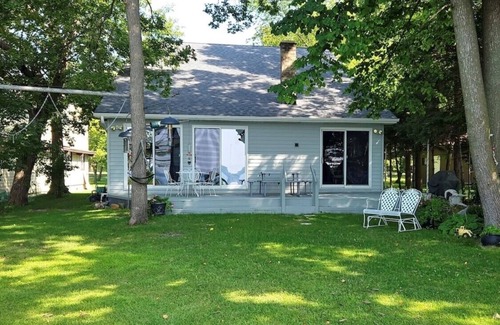 Spicer House | Green Lake Escape is an amazing home on the north shore of Green Lake in Spicer
