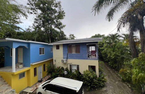 Negril House | Green Leaf Cabins 9C ktchn