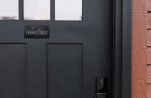 Northside District Apartment | Green Oasis - Studio Apartment in Downtown Lexington