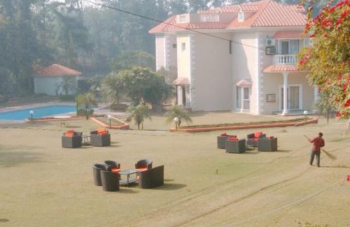 Gurugram House | Green Orchid Farms I Swimming Pool I Wedding I party