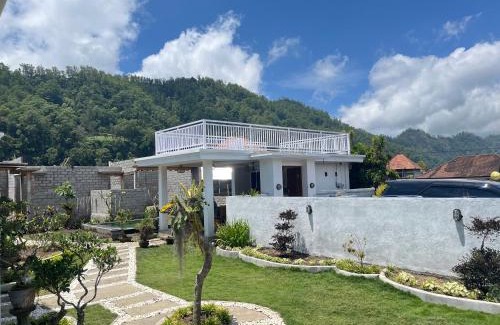 Songan House | GreenCaldera - 1BR Guesthouse with Pool in Kintamani