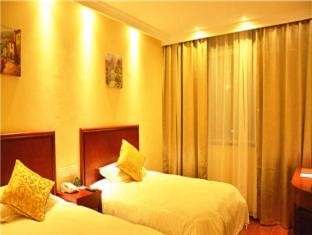 Qingpu District Hotel | GreenTree Inn JiangSu HuaiAn QingPu District Huaihainan Road Express Hotel