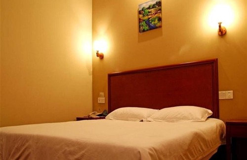 Tian Qiao Hotel | GreenTree Inn Jinan Daming Lake Hotel