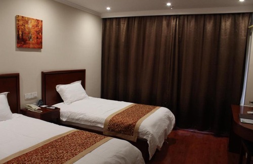 Changning Hotel | GreenTree Inn Shanghai Hongqiao International Airport Songhong Road Express Hotel