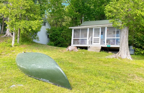 Rangeley House | 🐾Greenvale Cove 7 - Loon's Ruhe - Greenvale Cove on Rangeley Lake, dog friendly
