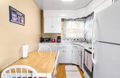 Green Lake Cottage | Greenway Log Cottage - 2