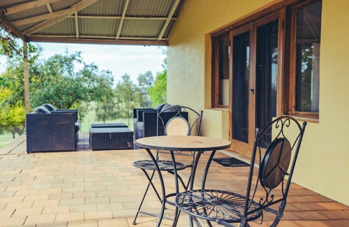 Gregadoo House | Gregadoo Homestead (20 mins from Wagga)