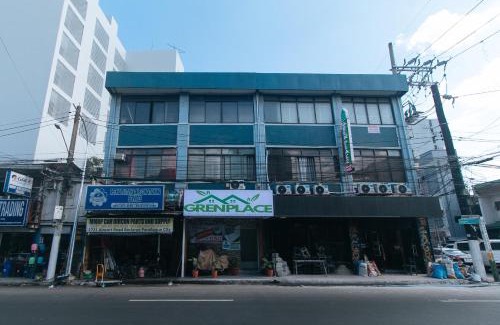 Baclaran Hotel | GREN PLACE near Baclaran Airport Road by RedDoorz