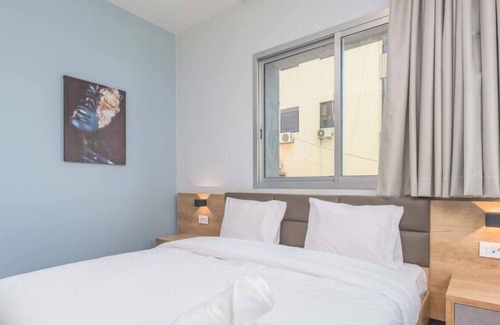 Duhur ash Shuwayr Apartment | Grey 201 Modern 2-Bedroom Apartment in Awkar