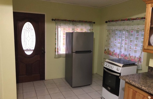 Portmore House | Greys Paradise Villas in lovely Portmore, Jamaica