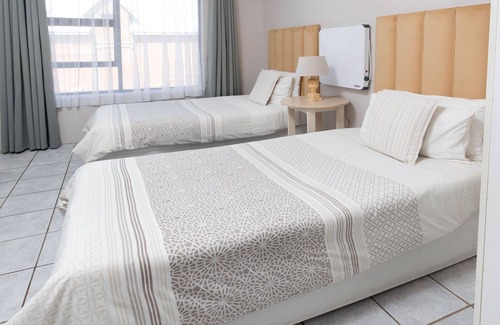 Wavecrest House | Greystone Guest House