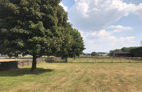 Hurdlow House | Greystone's nawab sleep 12 Buxton in the peak park