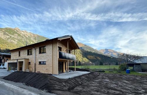 Steeg Apartment | griable