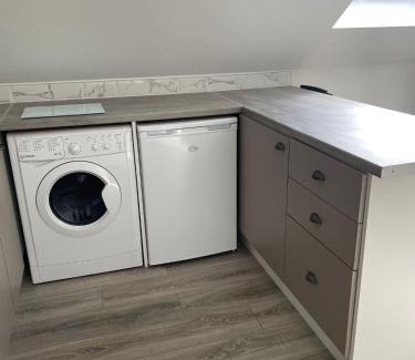 Burnfoot Apartment | Grianan view loft apartment