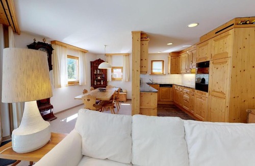 Celerina-Schlarigna Apartment | Grischalva 1