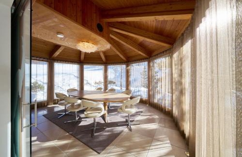 Ravaisch Cabin | Grischuna Mountain Lodge