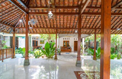 Banjarasri House | Griya Kulon Yogya