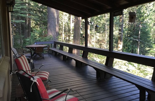 Long Barn Cabin | Grizzly Bear Lodge - just fully remodeled!
