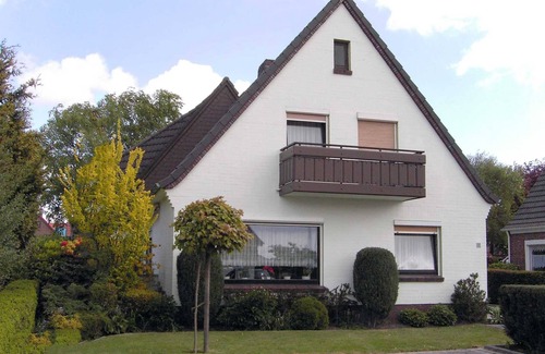 Wittmund Apartment | Große Obergeschosswohnung - Gästehaus Fischer
