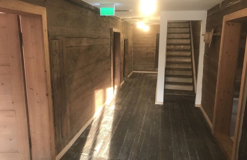 Haidmuhle Apartment | Großes Ferienhaus für ca. 30 Personen, voll ausgestattete Küche, großzügig eingerichtet