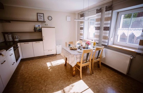 Haundorf Apartment | Großzügig eingerichtete Ferienwohnung für bis zu 6 Personen