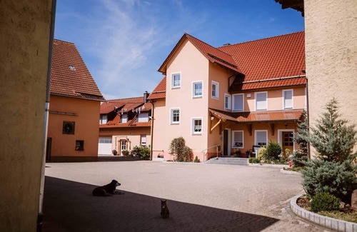 Haundorf Apartment | Großzügig eingerichtete Ferienwohnung für bis zu 6 Personen