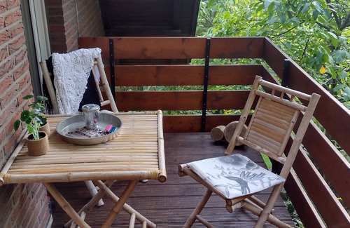 Porta Westfalica Apartment | Großzügige 40 qm Appartement mit Balkon, Direkt Unter Fernsehturm. Jakobsberg