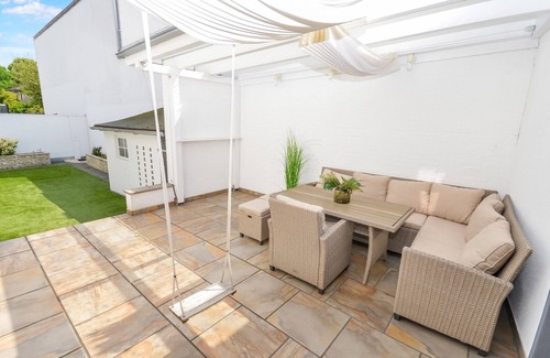 Guetersloh Apartment | Großzügige & Moderne Wohnung Wifi Terrasse