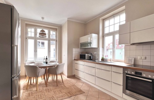 Lobervorstadt Apartment | Großzügiges Familien Apartment am Kressepark, Wohnen in Einer Gründerhaus Villa