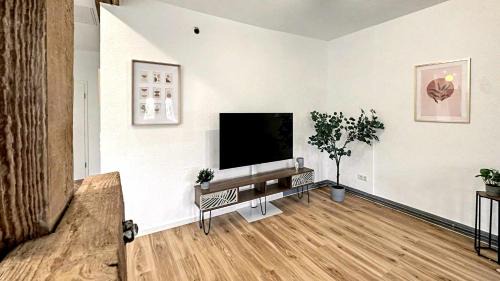 Krefeld Apartment | Grosses Loft Apartment im Denkmal zentral in Krefeld