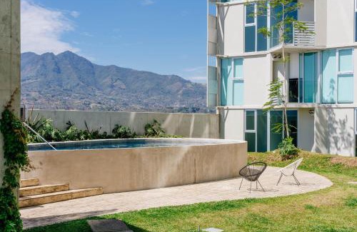 Mata Redonda Apartment | Grotto at 28, City Views and Wonderland Vibes!