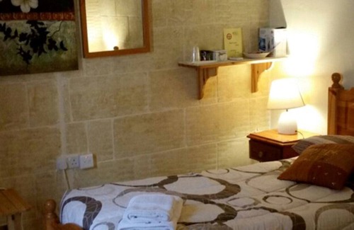 Gharb House | Grotto 's Paradise B&B