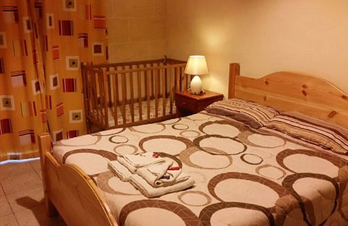 Gharb House | Grotto 's Paradise B&B