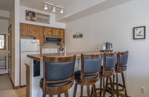 Silver Star Mountain Condo | Ground Floor Creekside Condo perfect spot for your family - Pet Friendly!