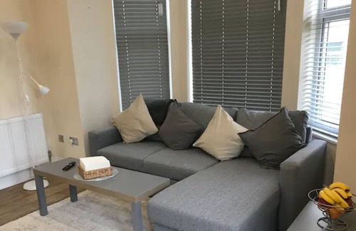 Clacton-on-Sea Apartment | Ground floor 2 Bedroom Apartment, Free Parking Space & access onto the garden