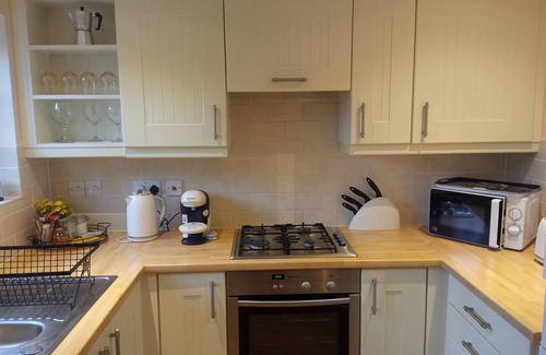 Bodmin Apartment | Ground Floor 2-beds Apt, Sleeps 4 With Parking